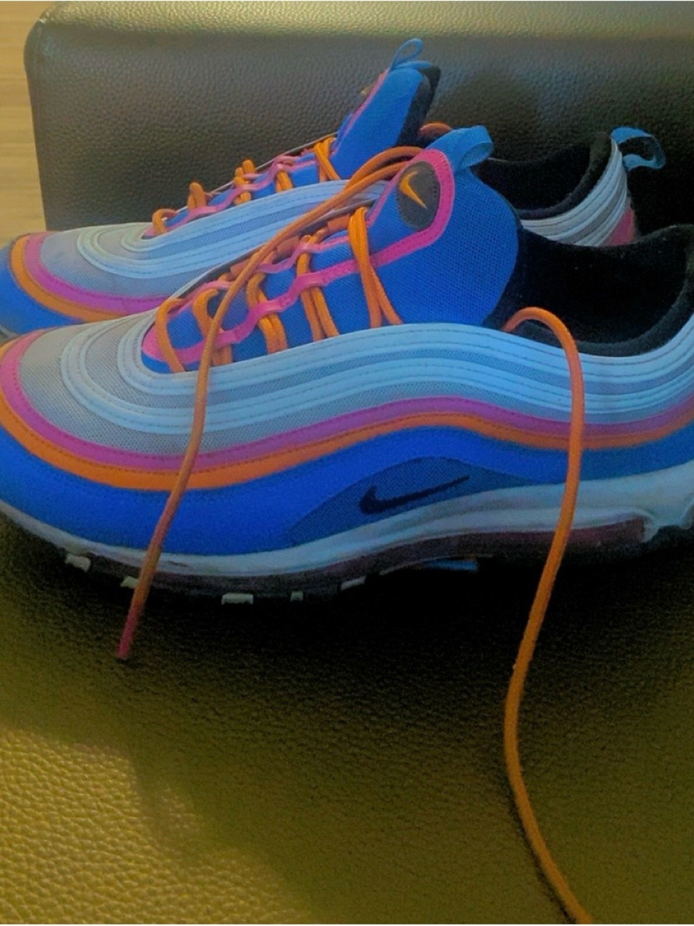 Nike Men’s Blue Pink & Orange Layered Wave Sneakers